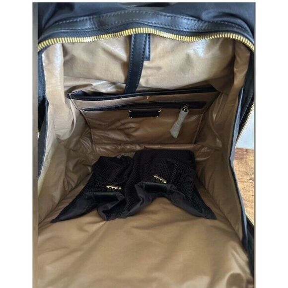 Caraa Studio Bag Medium Studded Gold Hardware NWOT - Retails $525 - Picture 6 of 8